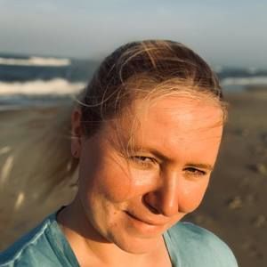 Meet your Posher, Irina